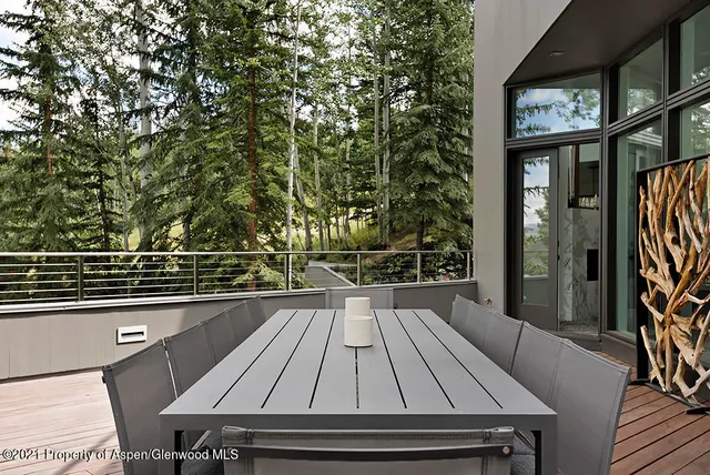 a view of an outdoor space and deck