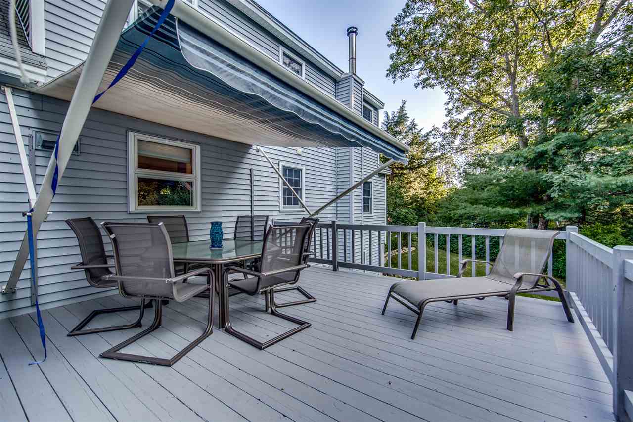 18 Pettingale Road Amherst, NH 03031 - Photo 4 of 32