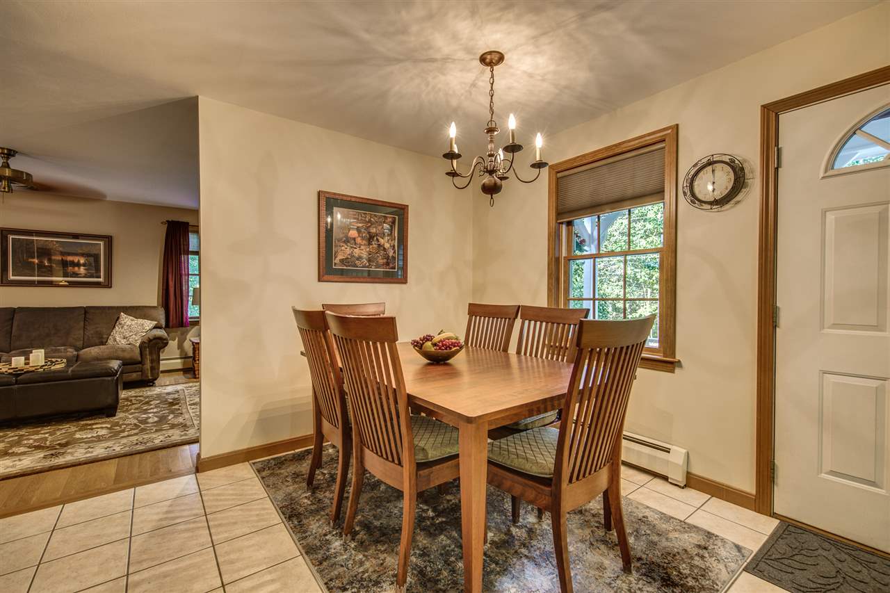 18 Pettingale Road Amherst, NH 03031 - Photo 7 of 32