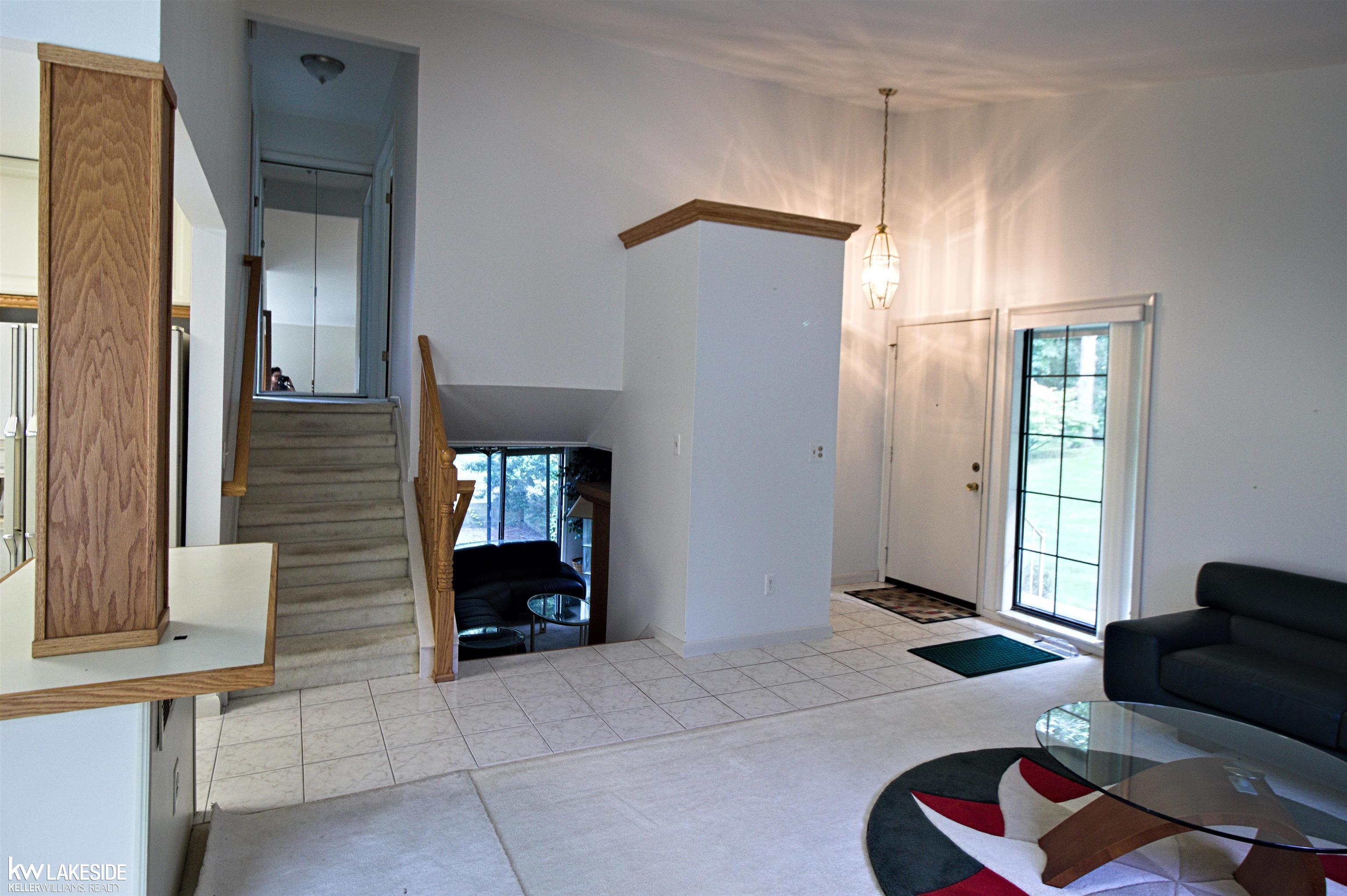 889 Lafayette Court Rochester Hills, MI 48307 - Photo 10 of 27