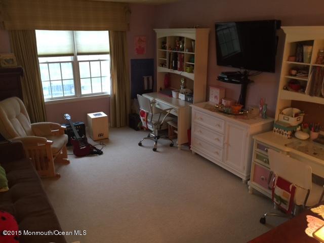 106 Autumn Road Matawan, NJ 07747 - Photo 23 of 29 Master Bedroom