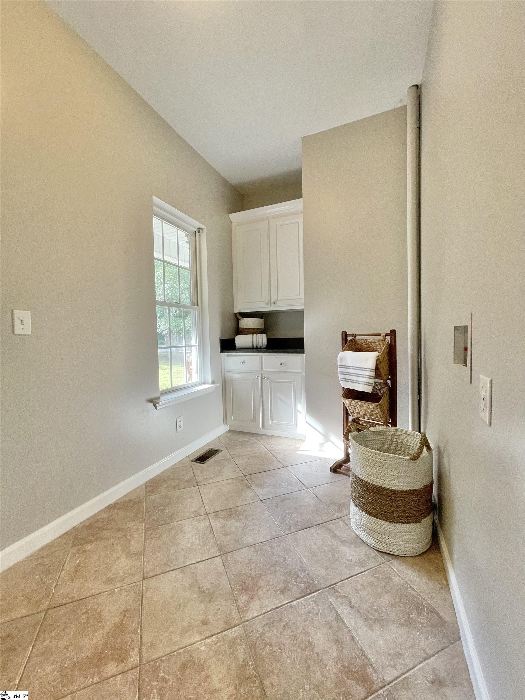 118 Windamere Road Easley, SC 29640 - Photo 21 of 36 Gallery Image 21