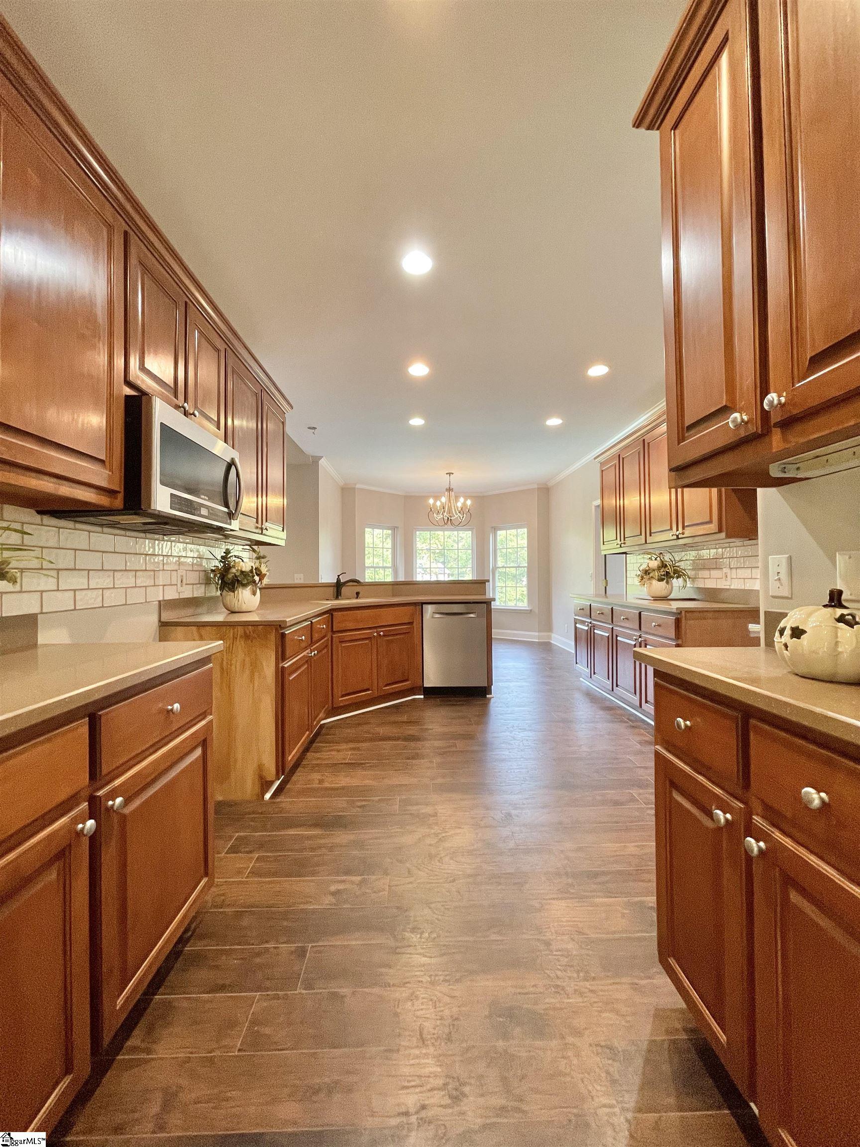 118 Windamere Road Easley, SC 29640 - Photo 10 of 36 Gallery Image 10