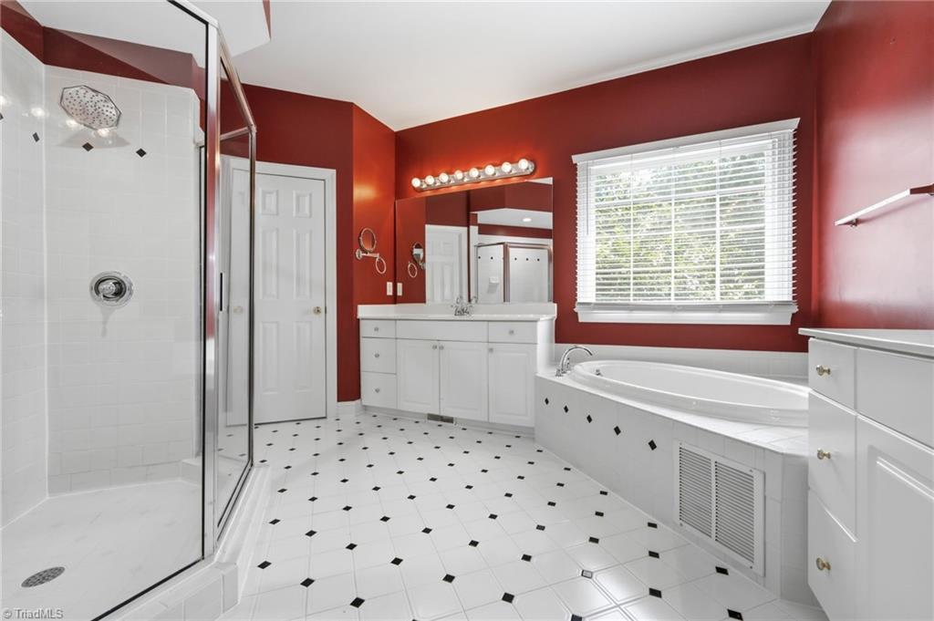 7493 Bethel View Court Oak Ridge, NC 27310 - Photo 23 of 50 Gallery Image 23