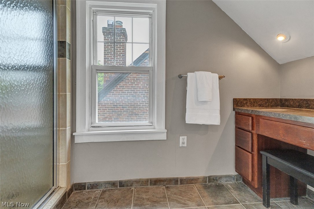 2972 Yorkshire Road Cleveland Heights, OH 44118 - Photo 21 of 44