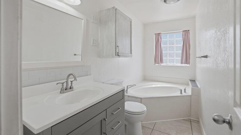 3516 52nd Street Lubbock, TX 79413 - Photo 13 of 52 IMG_0423