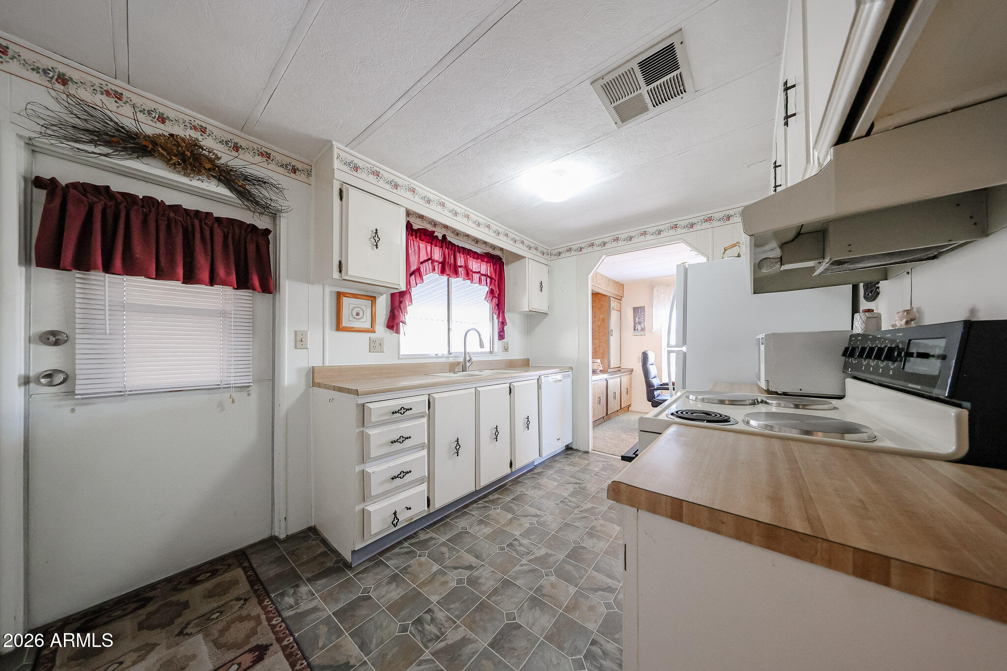 3104 East Broadway Road, Unit 19 Mesa, AZ 85204 - Photo 13 of 35 B (12)