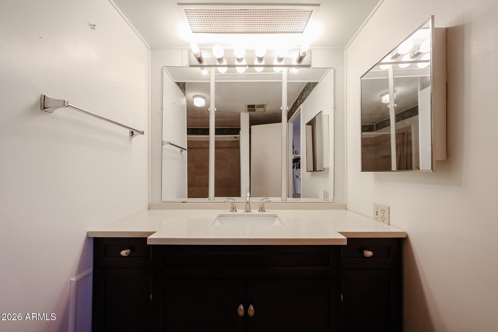 3104 East Broadway Road, Unit 19 Mesa, AZ 85204 - Photo 23 of 35 B (27)