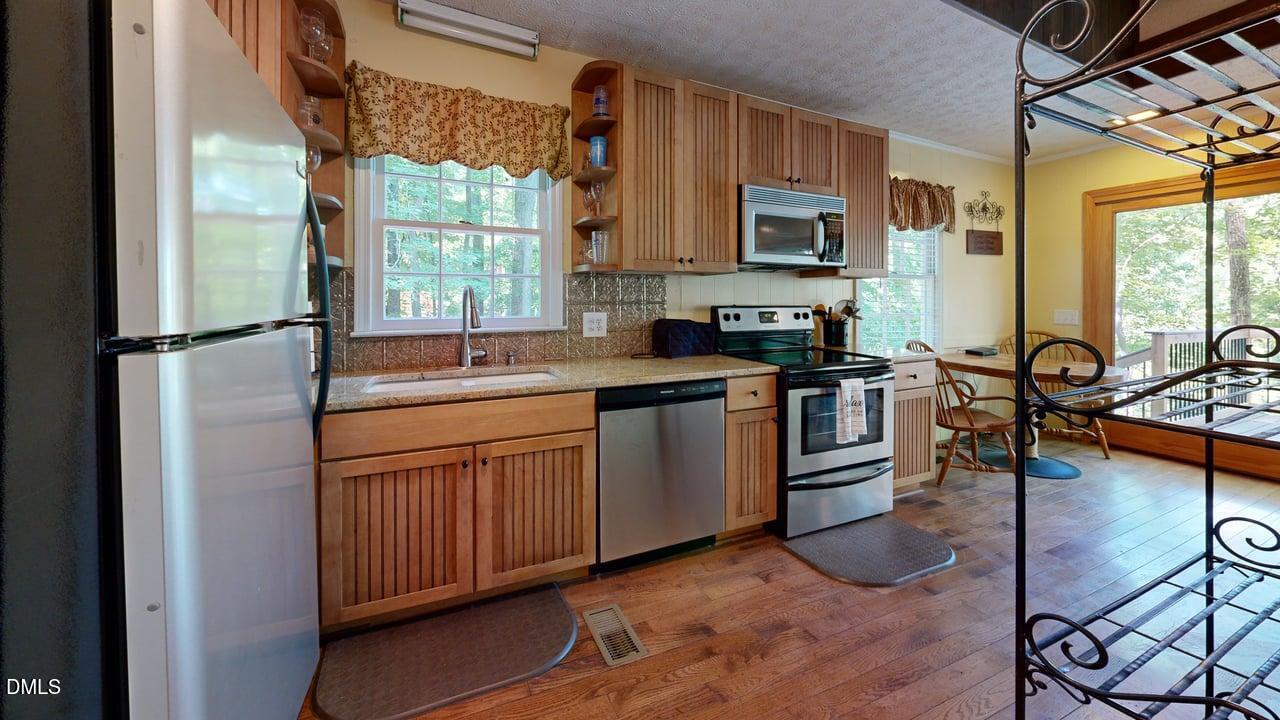 152 Duke Lane Roxboro, NC 27574 - Photo 7 of 34