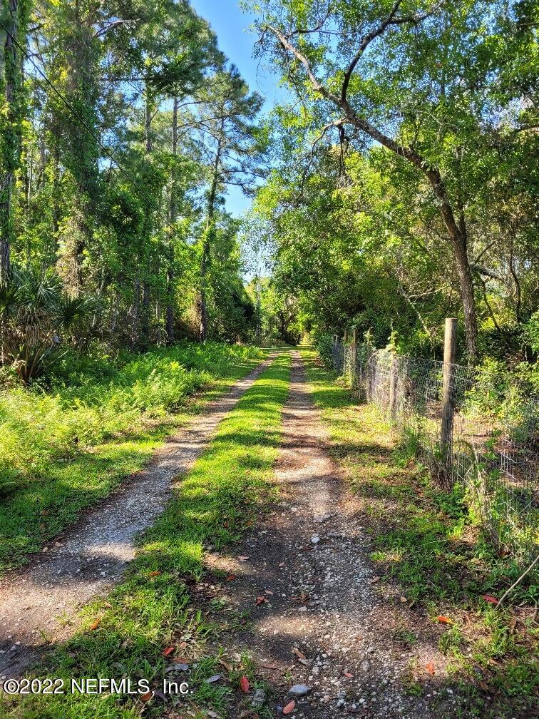 7328 Cedar Point Road Jacksonville, FL 32226 - Photo 5 of 31 20220507_102101_resized