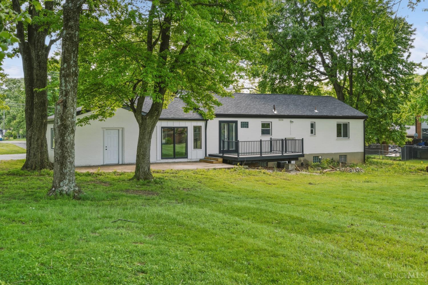 2836 Banning Road Cincinnati, OH 45239 - Photo 41 of 43