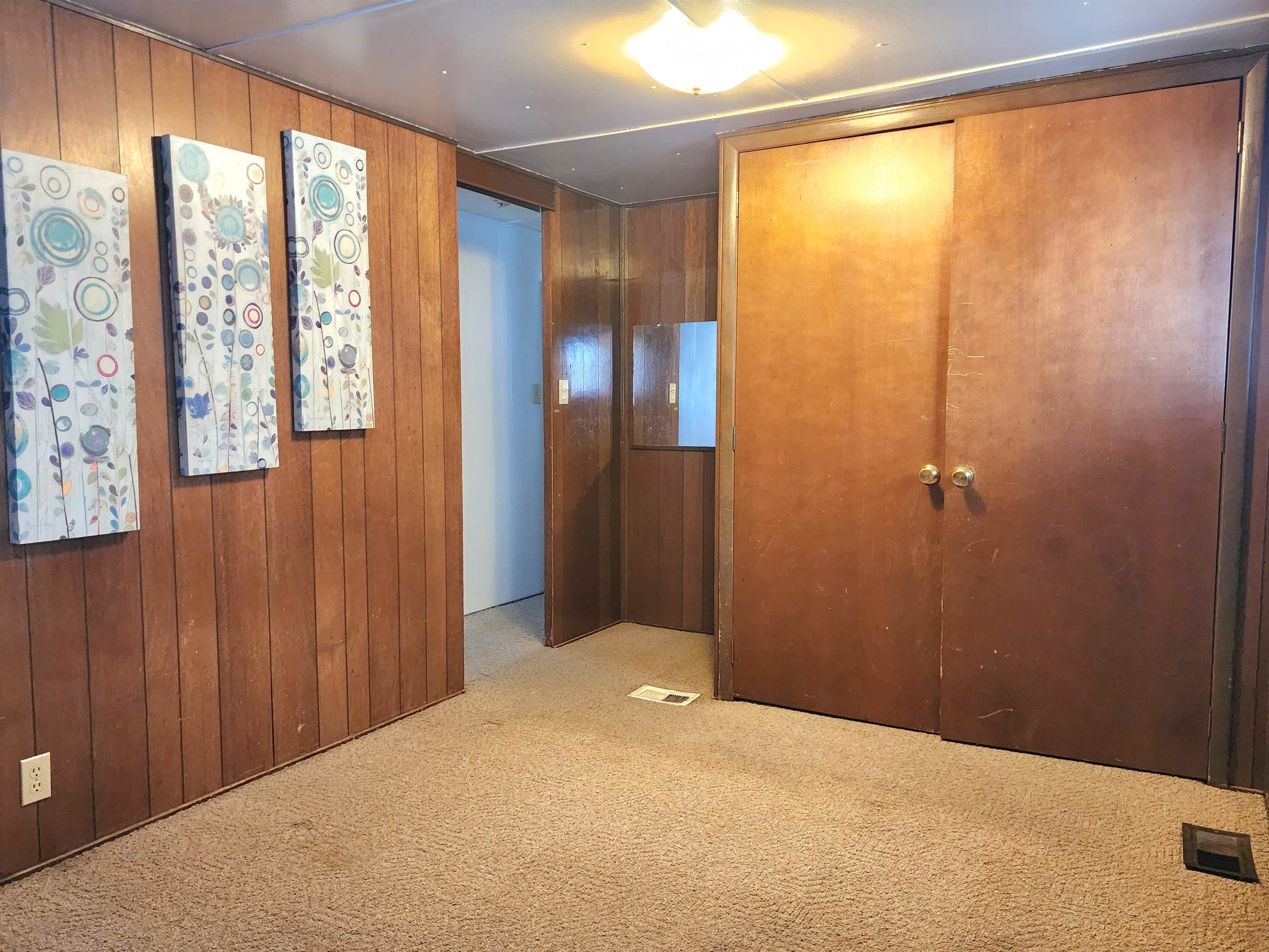 127 East High Street Wautoma, WI 54982 - Photo 12 of 26