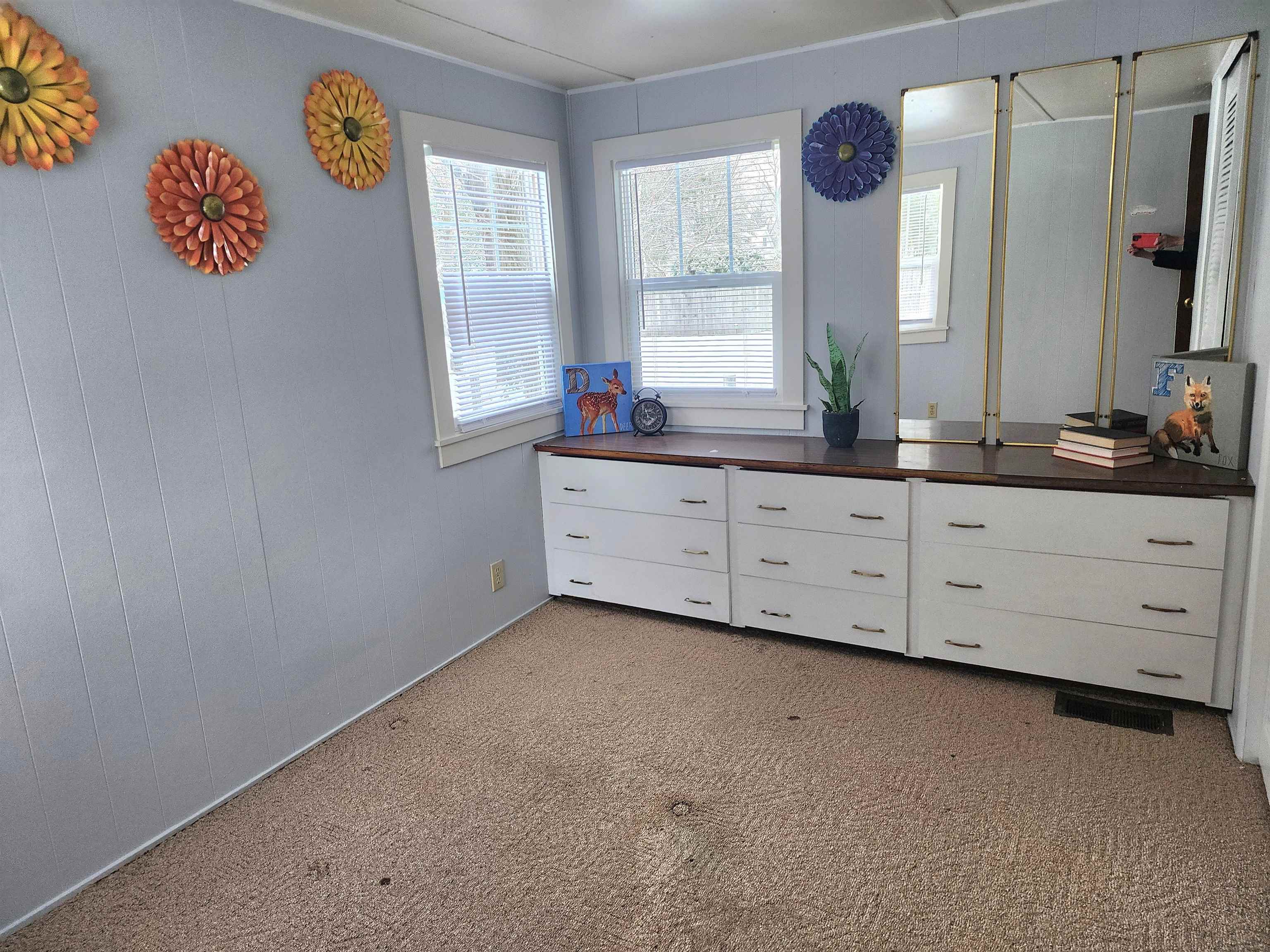 127 East High Street Wautoma, WI 54982 - Photo 17 of 26