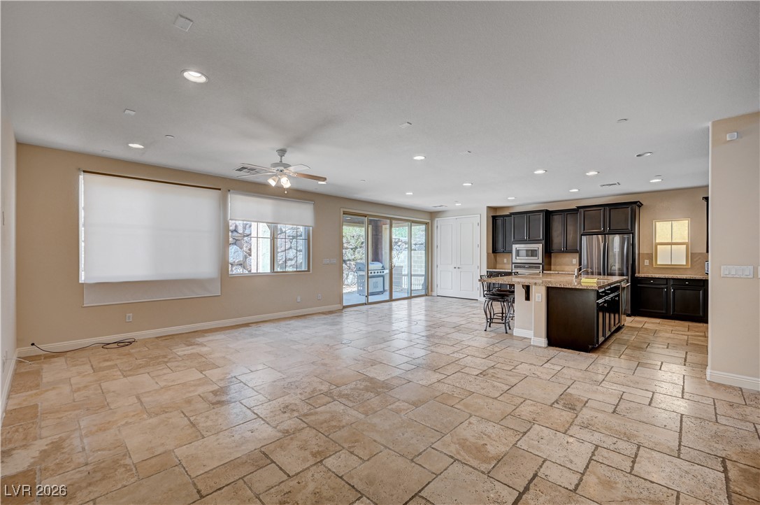 929 Pomander Point Place Henderson, NV 89012 - Photo 4 of 60