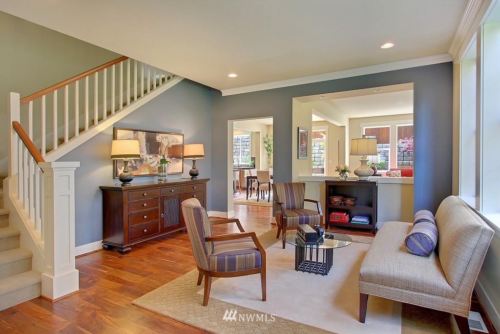 874 Mount Baker Place Northeast Renton, WA 98059 - Photo 8 of 10