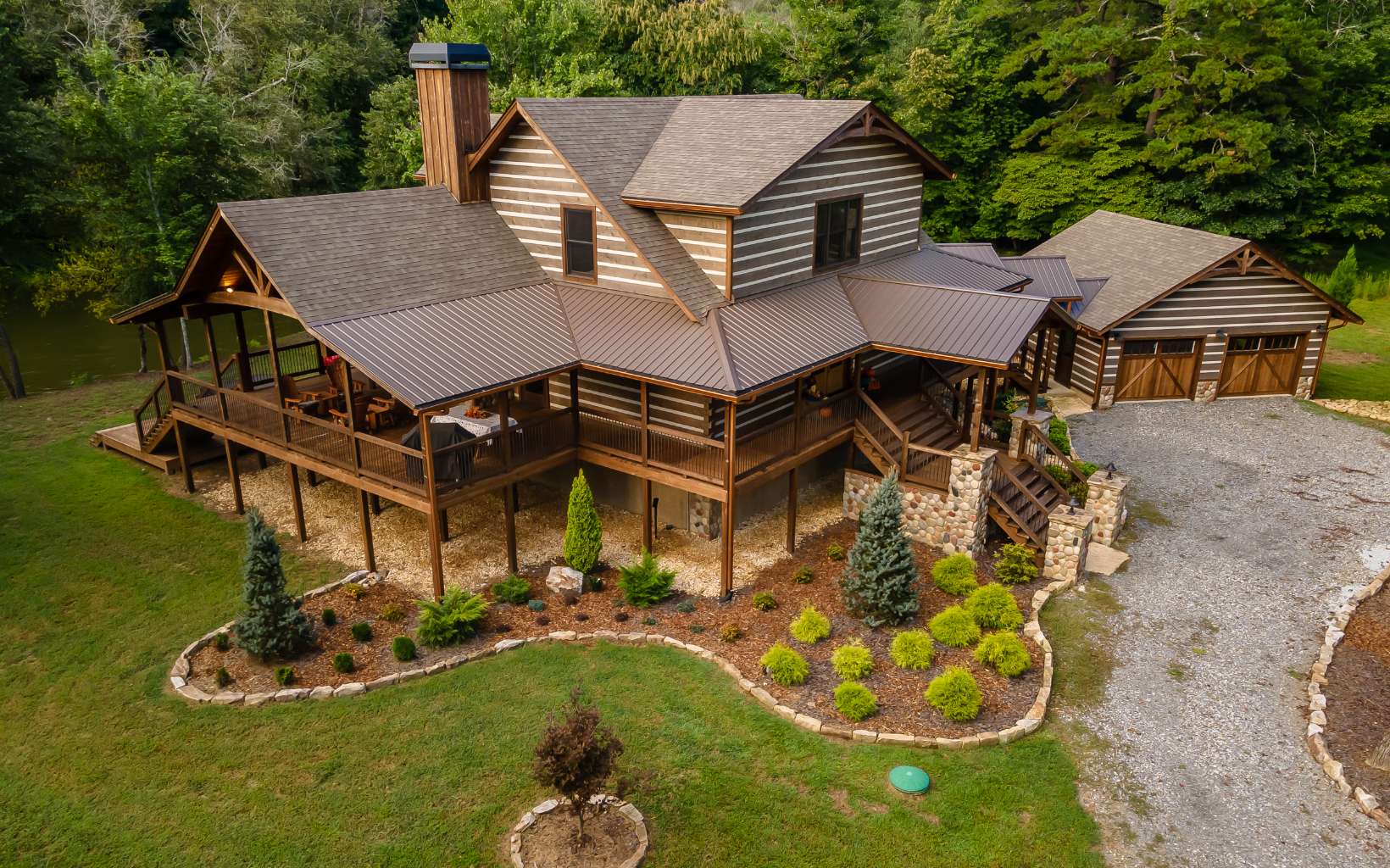 320 Trestle Drive Blue Ridge, GA 30513 - Photo 1 of 4 Main View