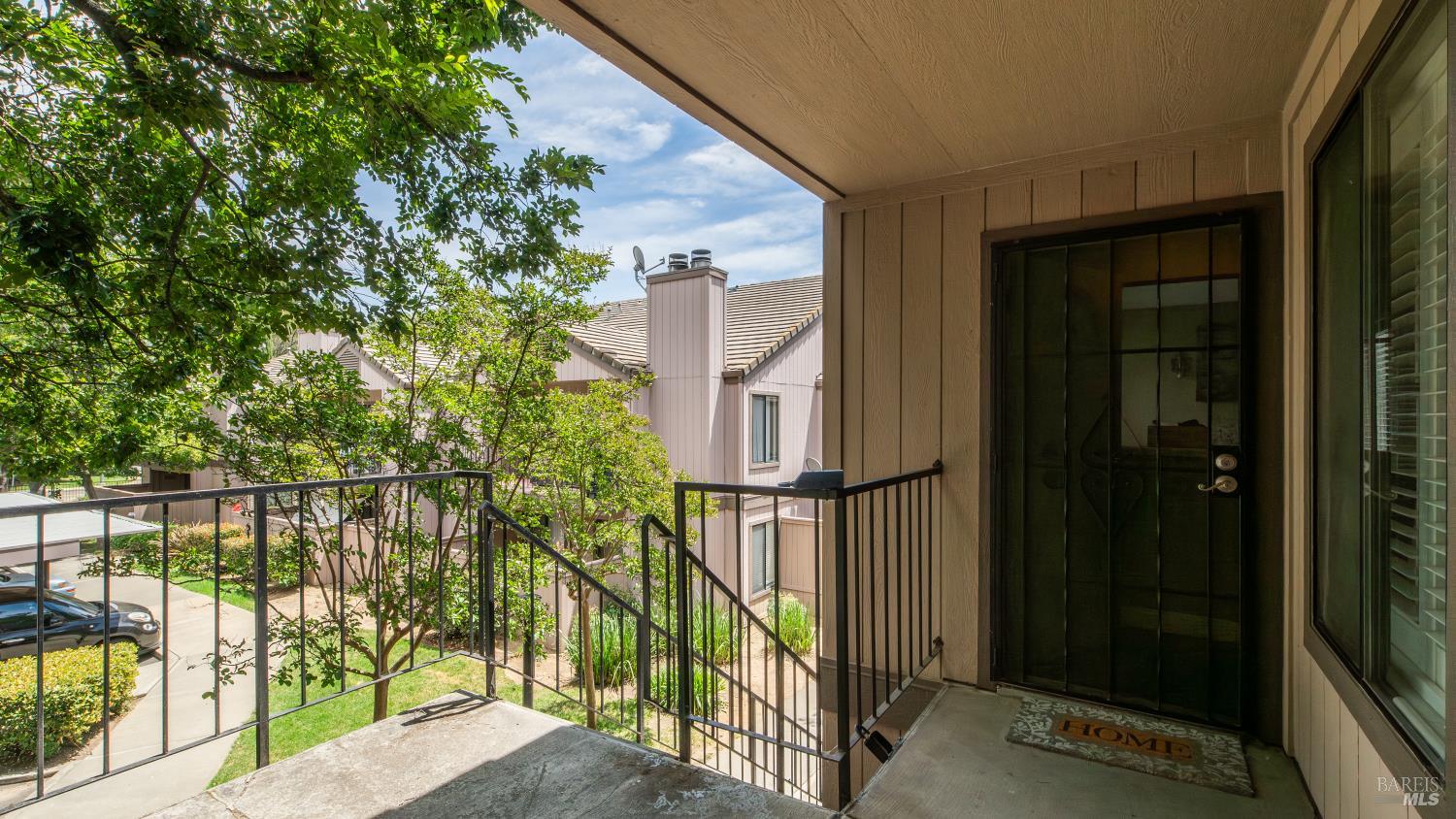 1801 Marshall Road, Unit 504 Vacaville, CA 95687 - Photo 3 of 25 Covered front entry