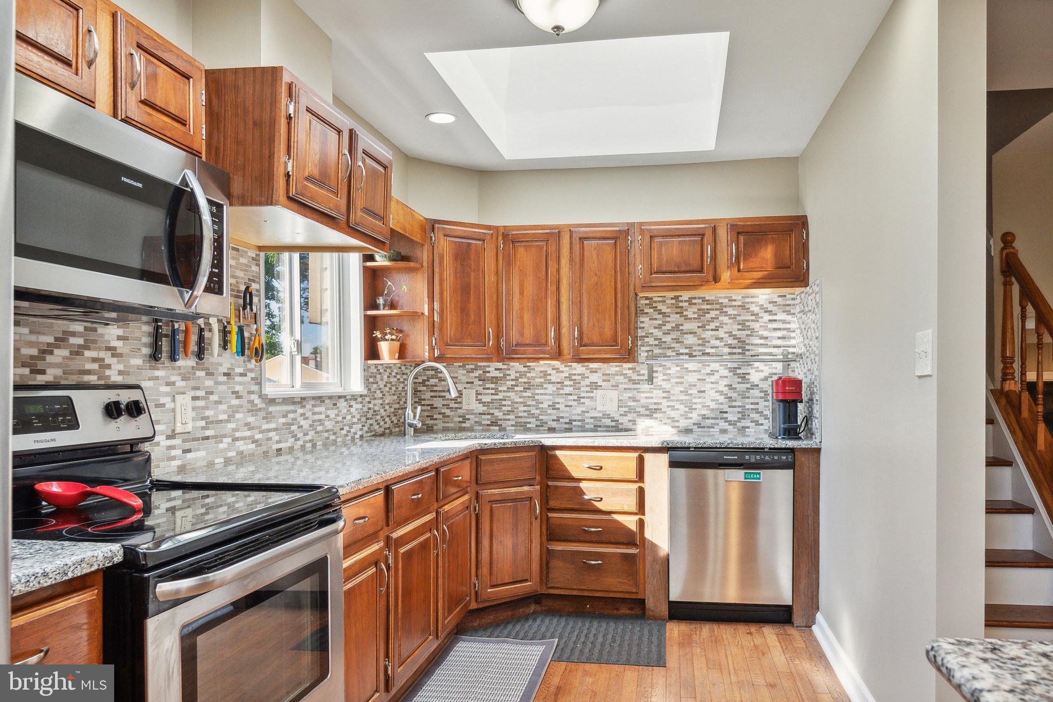 4718 St George Street Reading, PA 19606 - Photo 6 of 32