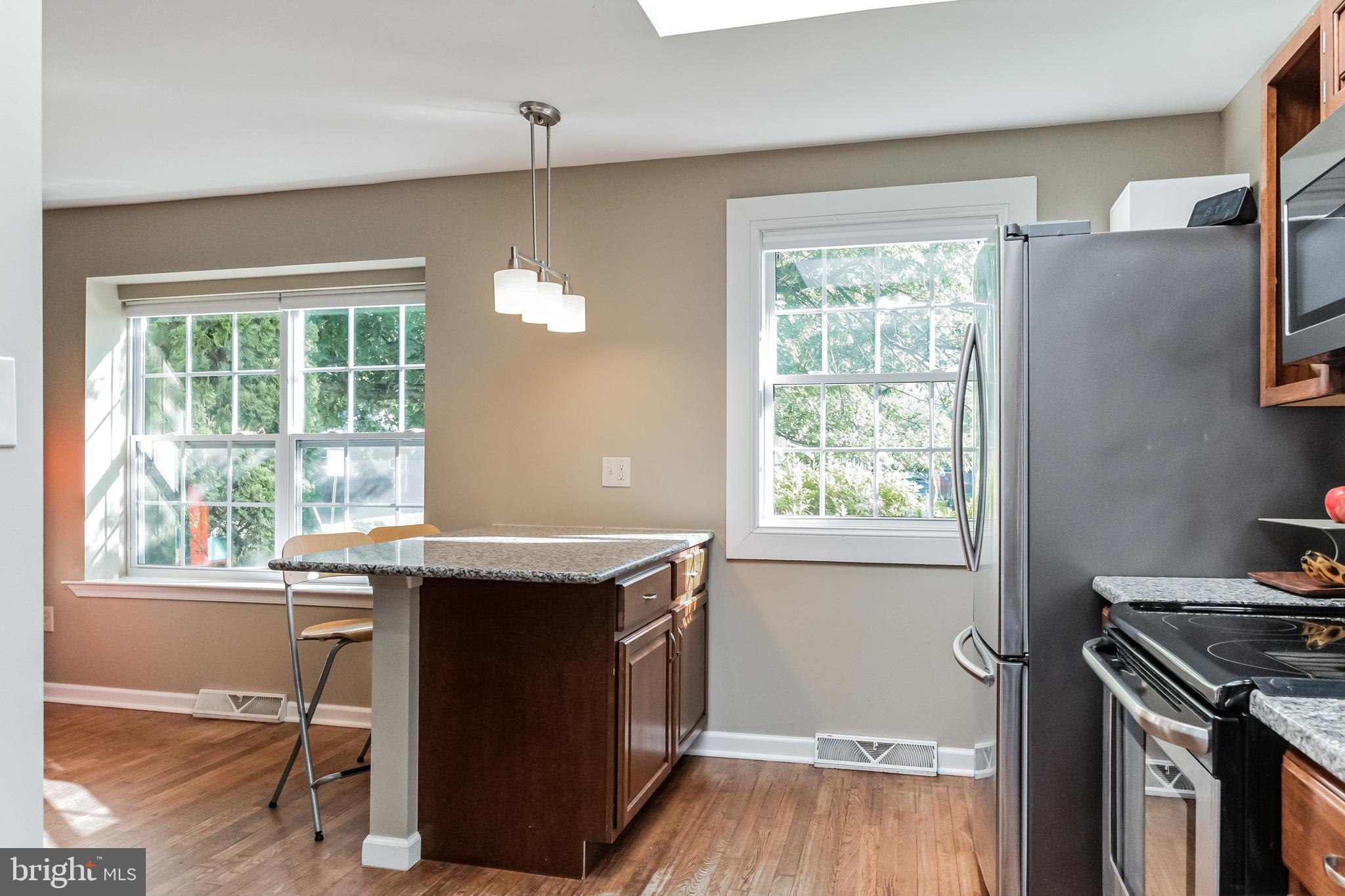 4718 St George Street Reading, PA 19606 - Photo 7 of 32