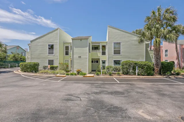 $325,000 | 6300 A1A South, Unit A44U, St. Augustine, FL 32080