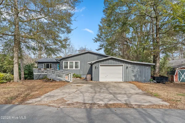 $425,000 | 532 Medcalf Drive Southwest, Sunset Beach, NC 28468