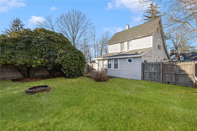 $2,800 | 206 Riverside Avenue, Warwick, RI 02889