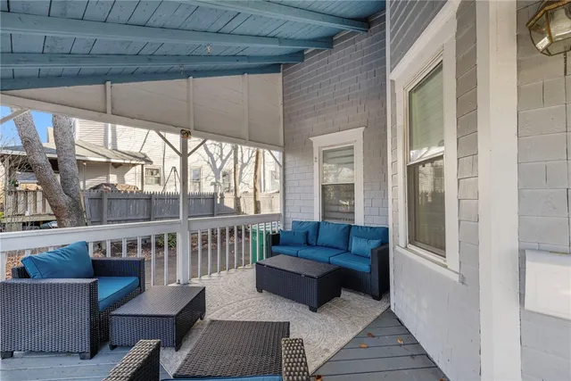 $2,800 | 206 Riverside Avenue, Warwick, RI 02889