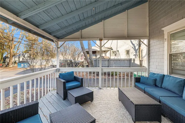 $2,800 | 206 Riverside Avenue, Warwick, RI 02889