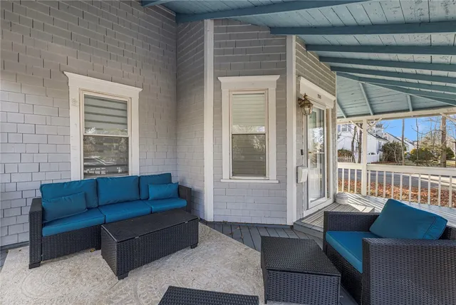 $2,800 | 206 Riverside Avenue, Warwick, RI 02889