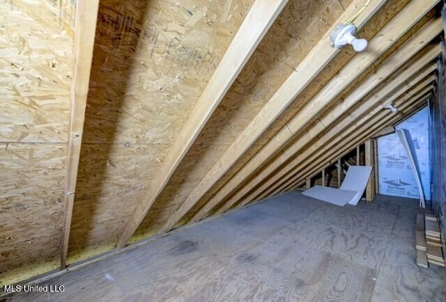 128 Robinhood Road Vicksburg, MS 39180 - Photo 11 of 66 thumbnail_Attic Storage