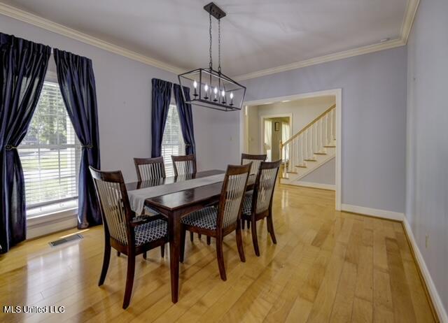128 Robinhood Road Vicksburg, MS 39180 - Photo 20 of 66 thumbnail_Dining Room 1