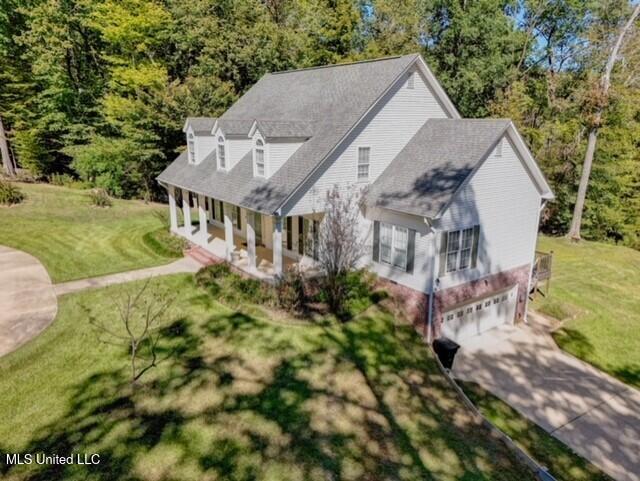 128 Robinhood Road Vicksburg, MS 39180 - Photo 2 of 66 thumbnail_Aerial Front Three-Quarter Vie
