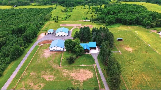 $1,350,000 | 4193 Ut 187, Kabetogama, MN 56669