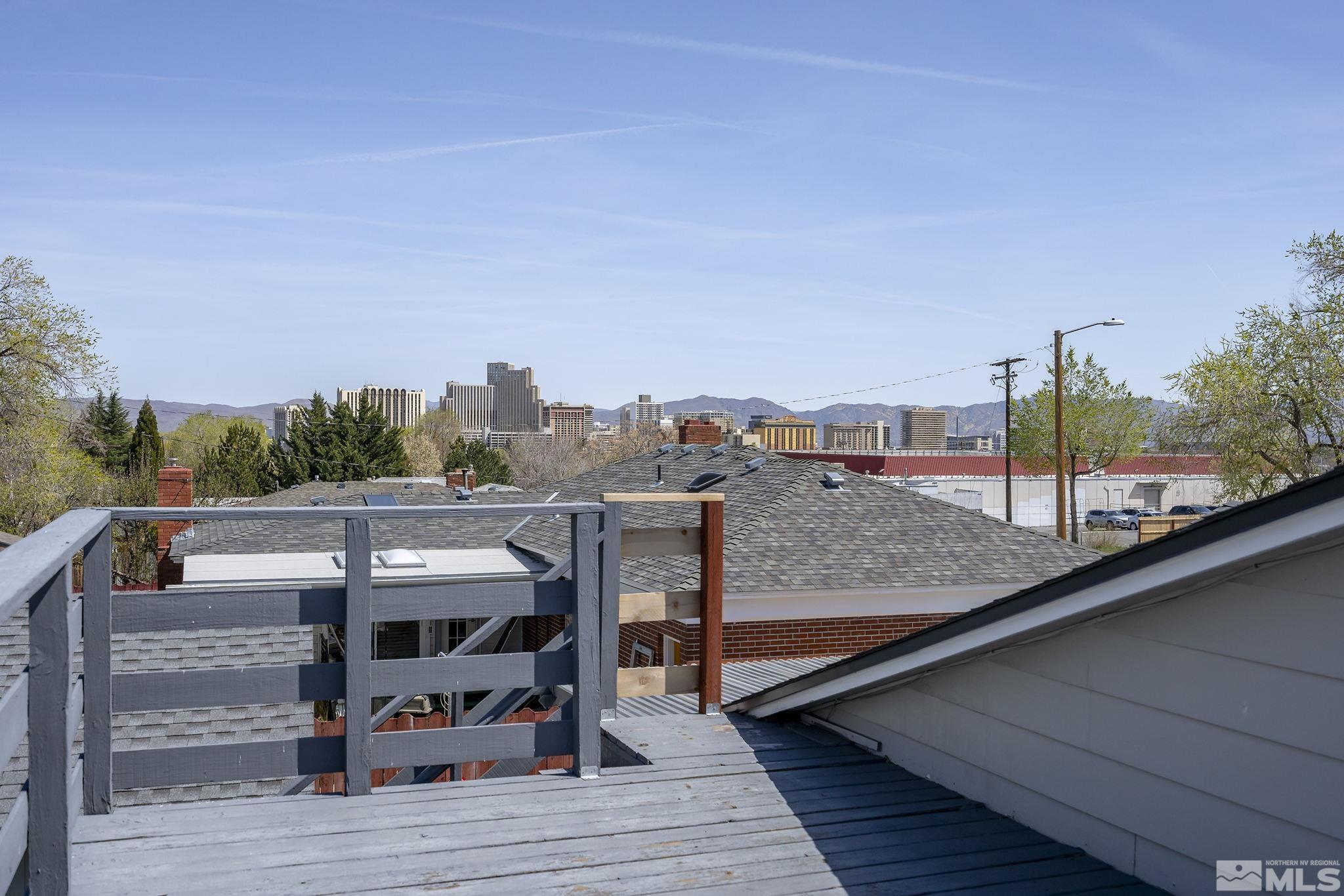 1361 University Terrace Reno, NV 89503 - Photo 20 of 37 Photo 20