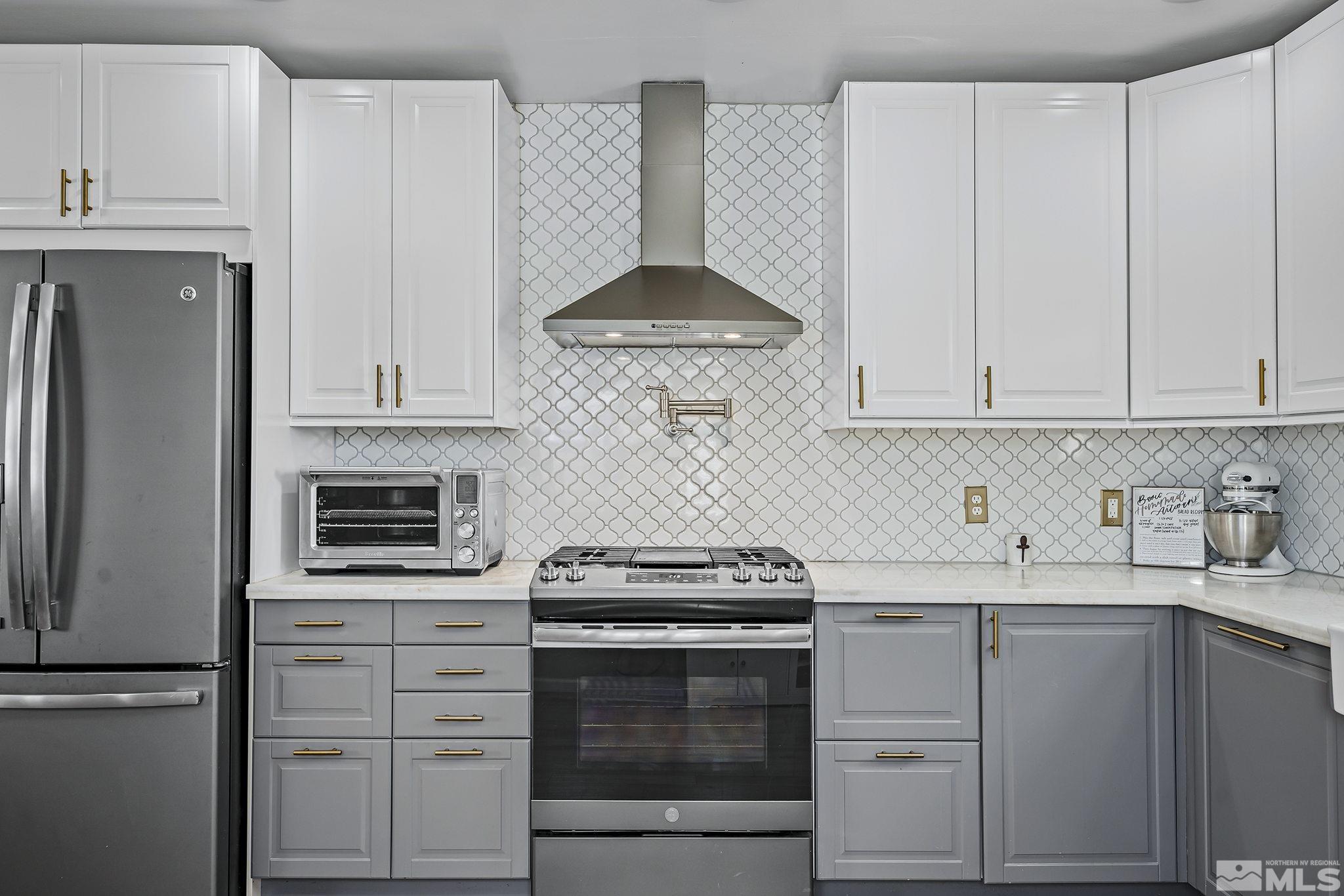 1361 University Terrace Reno, NV 89503 - Photo 3 of 37 Photo 3