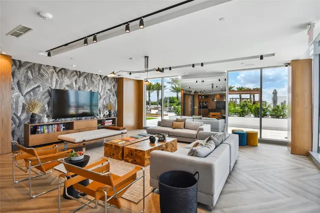 $1,150,000 | 5120 Marina Way, Unit 14006, Tampa, FL 33611