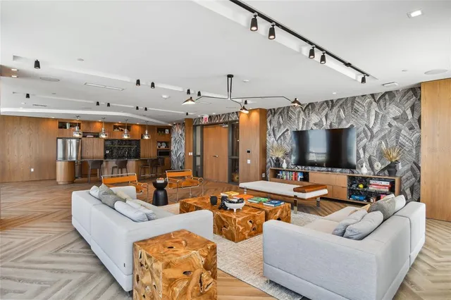 $1,150,000 | 5120 Marina Way, Unit 14006, Tampa, FL 33611