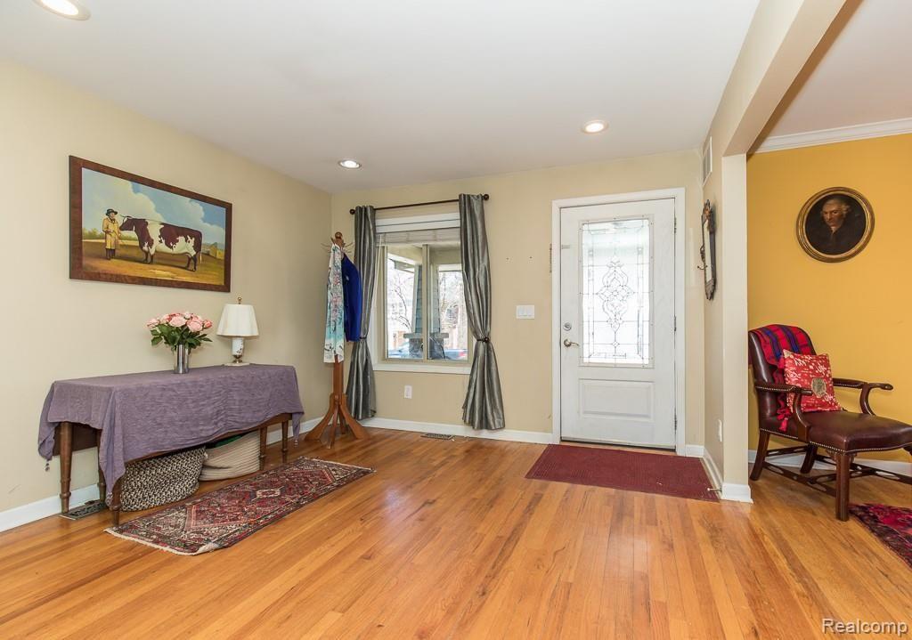 320 Romeo Road Rochester, MI 48307 - Photo 8 of 26