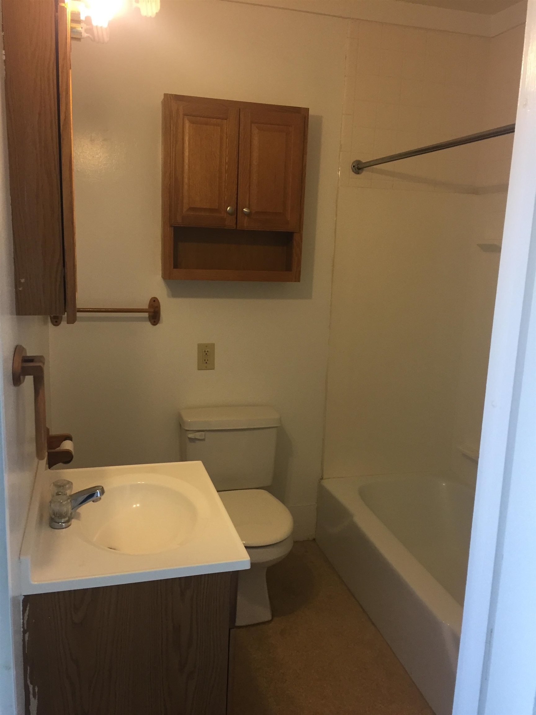1092 New Hampshire Rte 175, Unit #4 Campton, NH 03223 - Photo 11 of 13