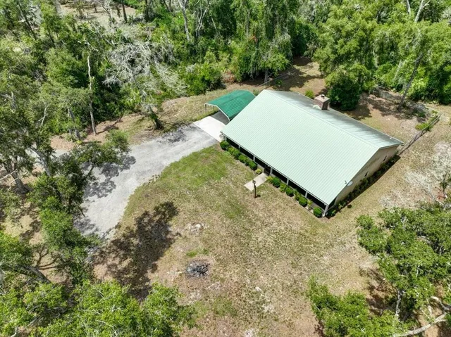 a picture of a bathroom with a sink