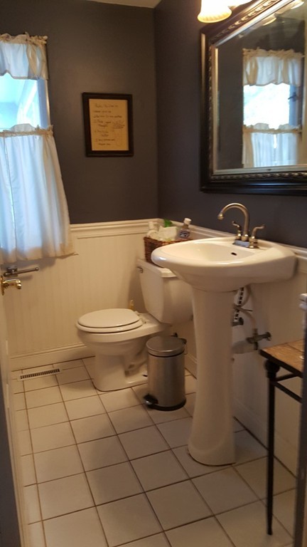 26 Lenn Road Springfield, MA 01118 - Photo 19 of 21