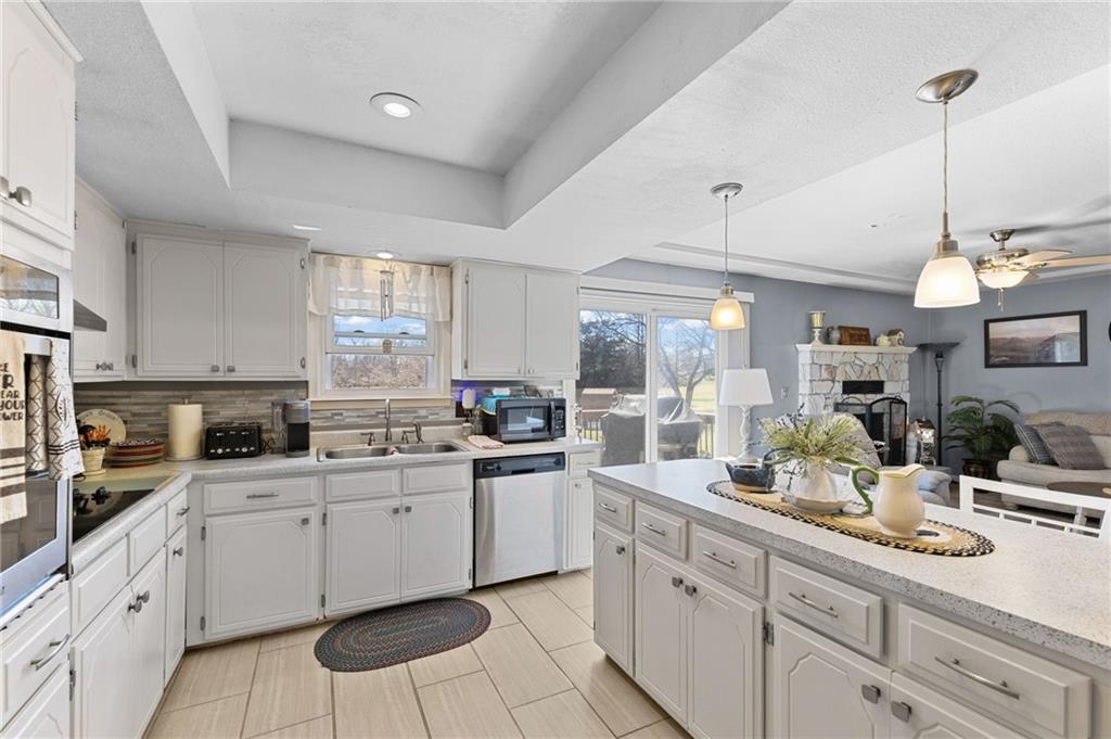 20802 South Dean Road Belton, MO 64012 - Photo 19 of 69