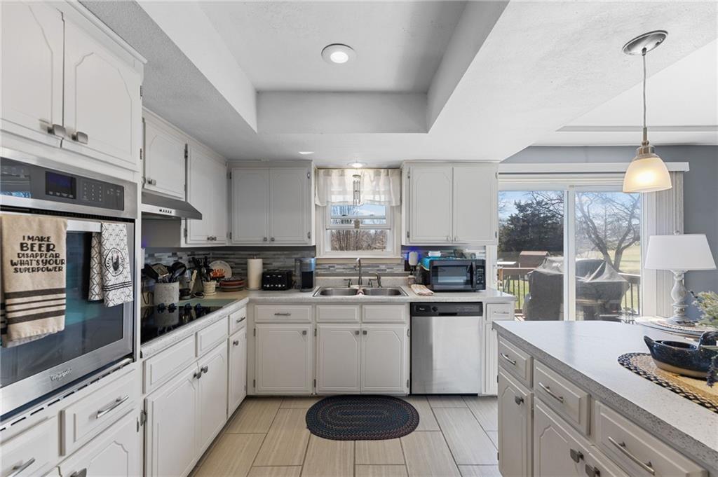 20802 South Dean Road Belton, MO 64012 - Photo 20 of 69