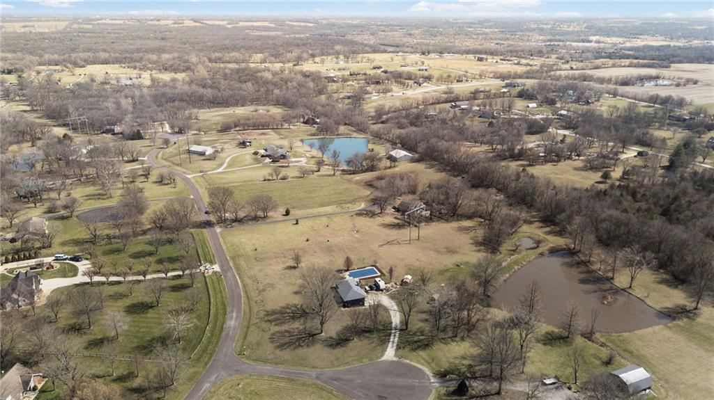 20802 South Dean Road Belton, MO 64012 - Photo 51 of 69