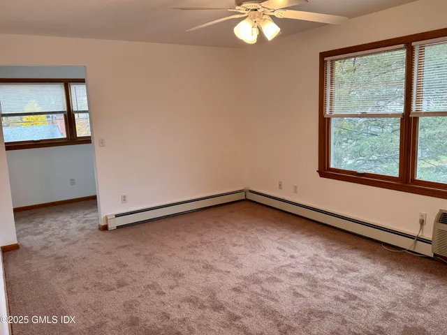 $3,000 | 18 1/2 Morgan Avenue, Unit 2, Greenwich, CT 06831