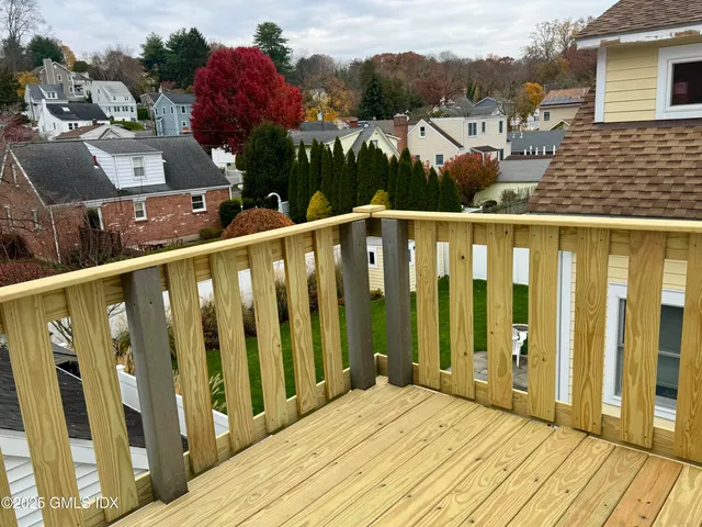 $3,000 | 18 1/2 Morgan Avenue, Unit 2, Greenwich, CT 06831