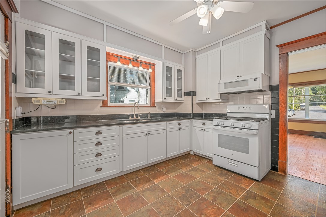 303 Chestnut Street Oneonta, NY 13820 - Photo 12 of 50