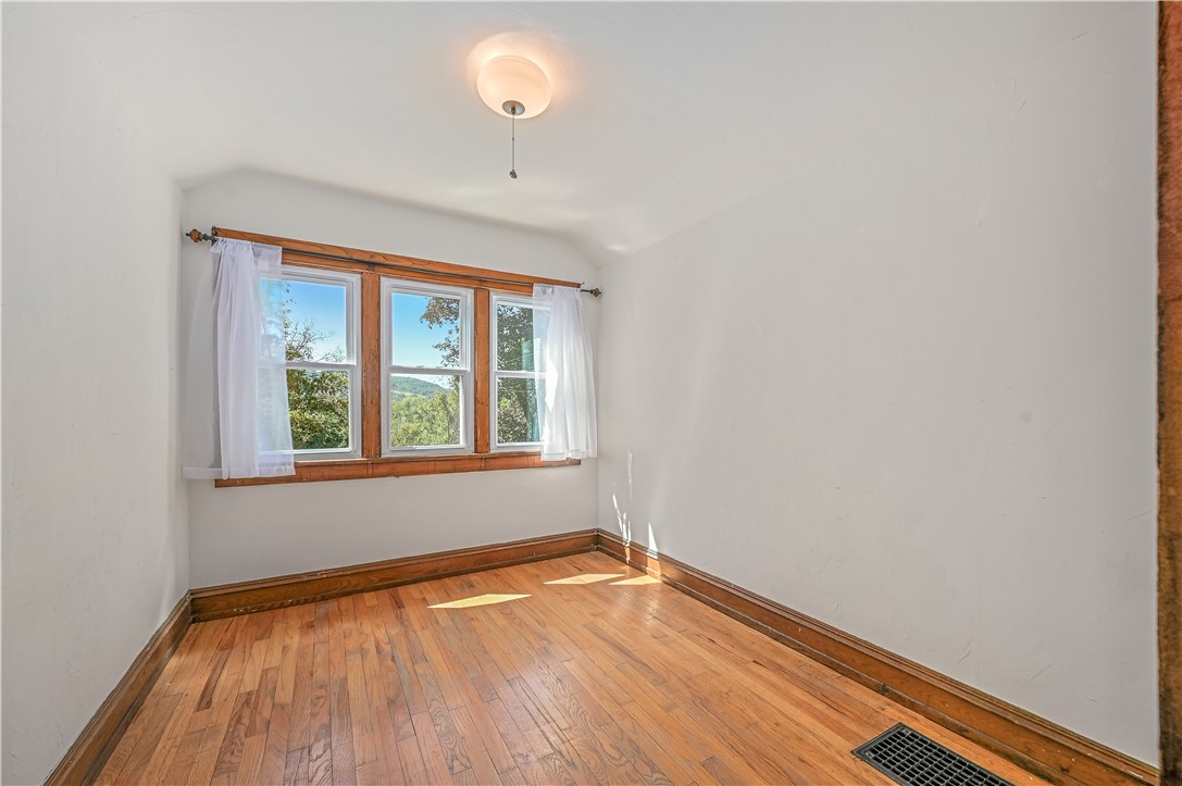 303 Chestnut Street Oneonta, NY 13820 - Photo 33 of 50