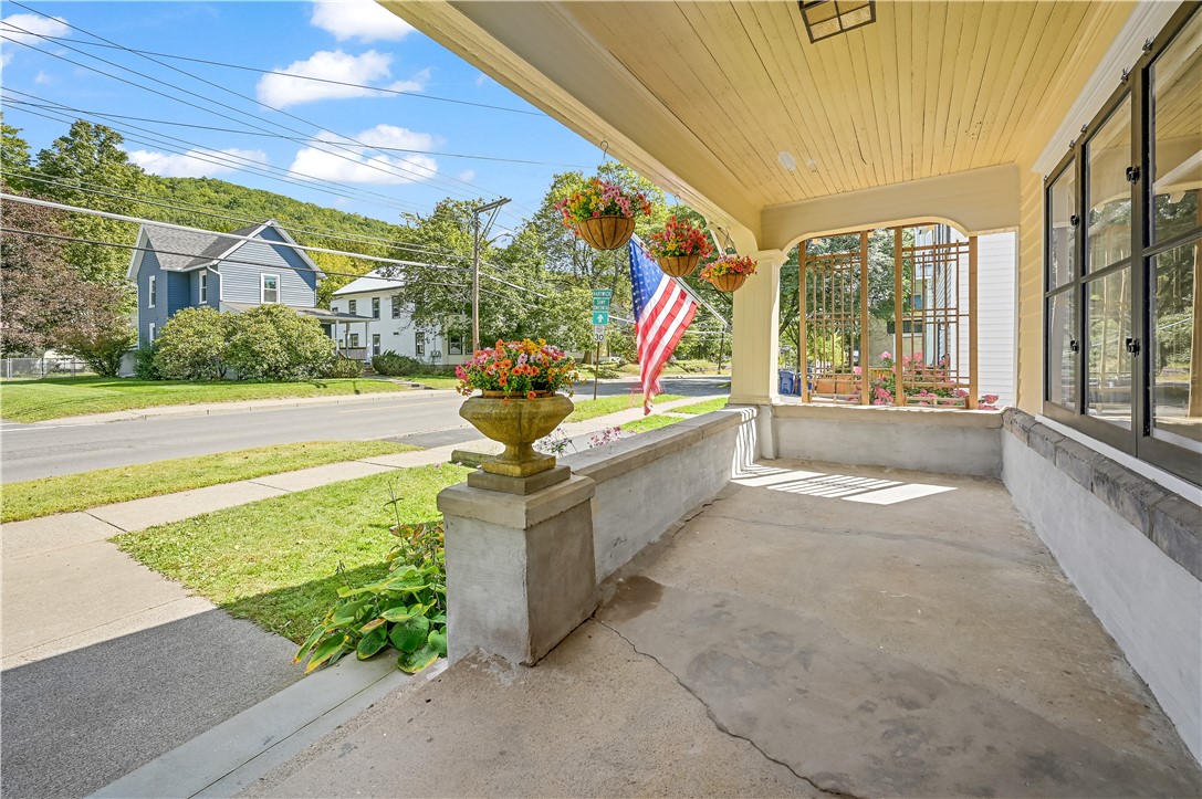 303 Chestnut Street Oneonta, NY 13820 - Photo 6 of 50
