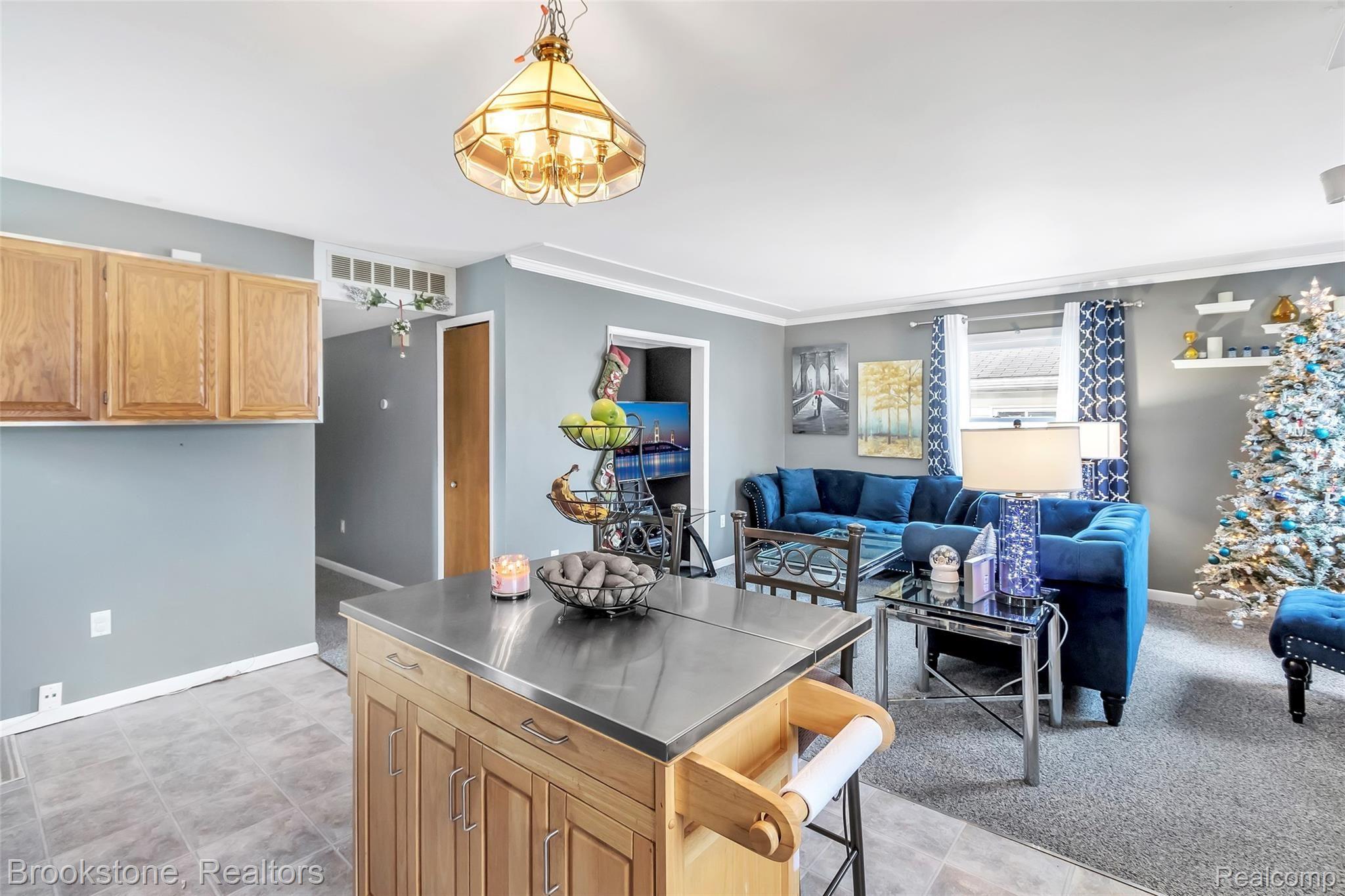 13926 Stephens Road Warren, MI 48089 - Photo 14 of 34 13926-Stephens-Rd-WindowStill-Real-Estate-Photography-14.jpg